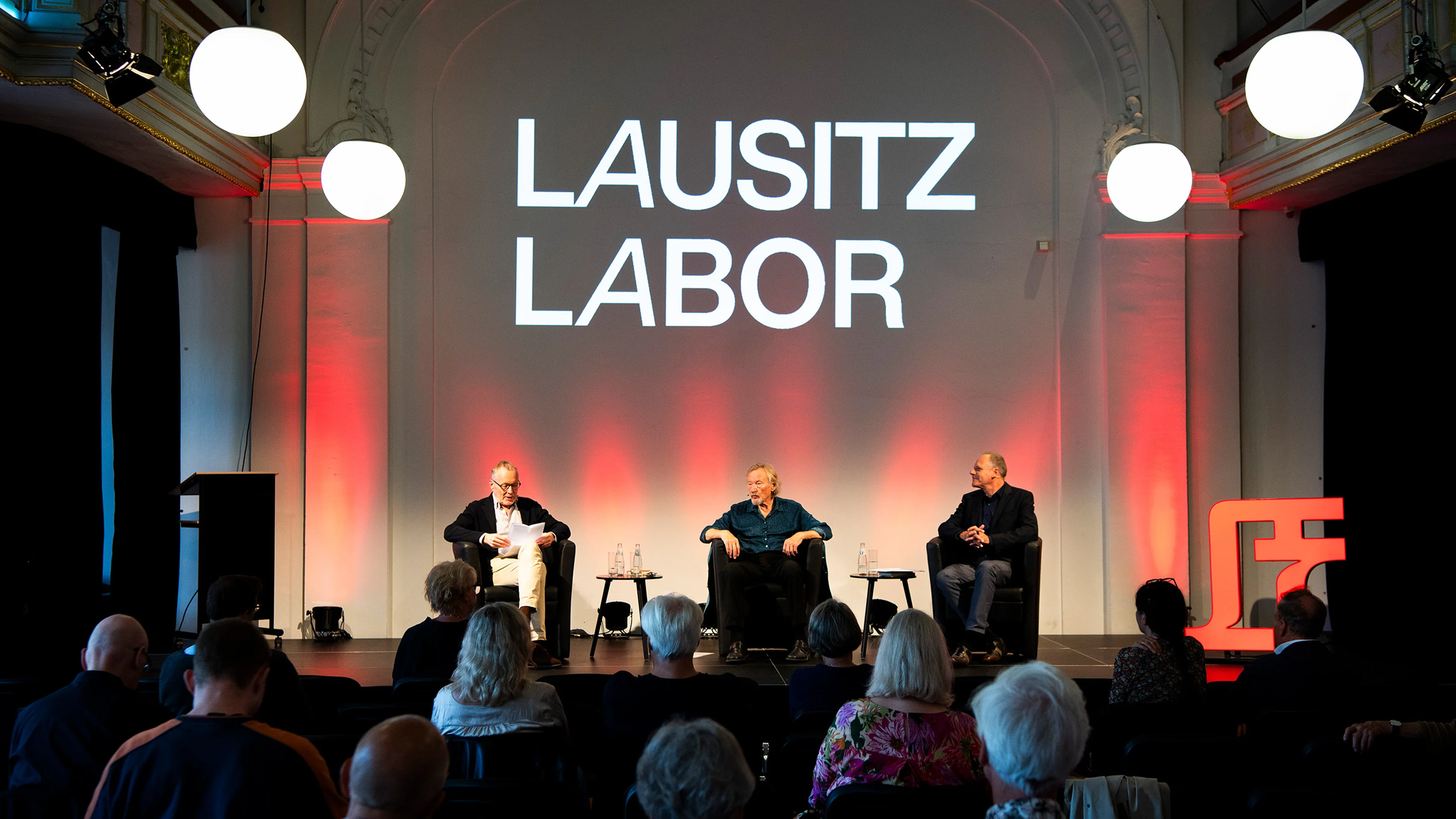 Von links: Christoph Menke, Klaus Theweleit und Johannes Lehmann – Lausitz Labor 2025